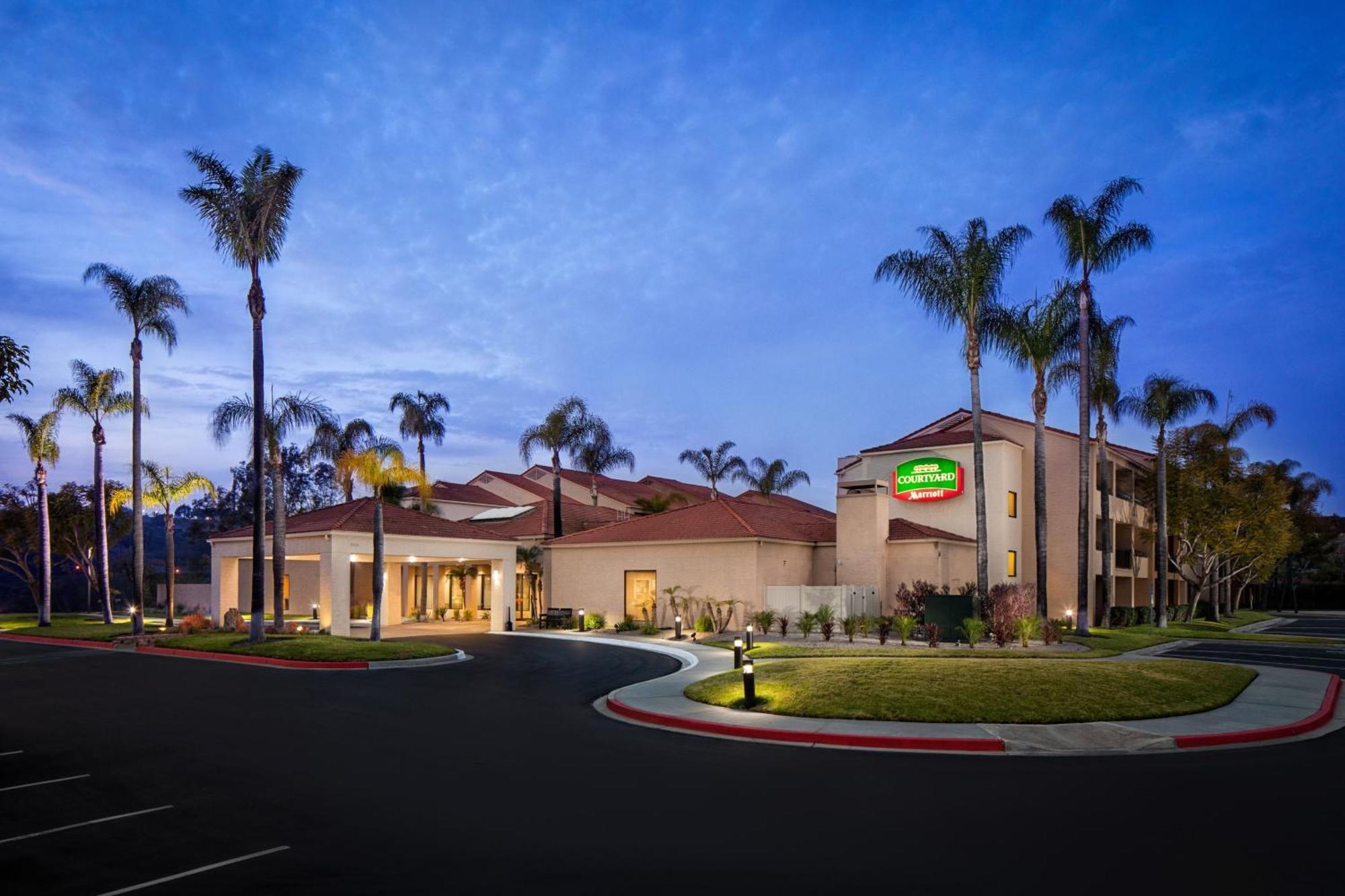 Courtyard By Marriott San Diego Sorrento Valley Екстер'єр фото