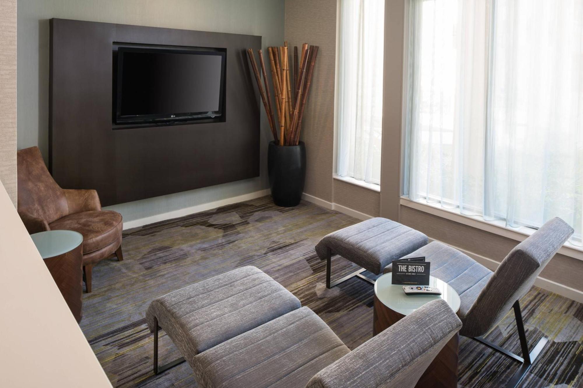 Courtyard By Marriott San Diego Sorrento Valley Екстер'єр фото